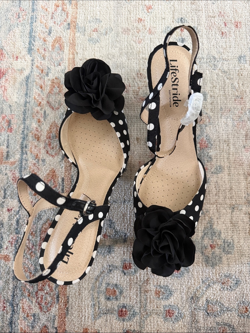 Life Stride Black and White Polka Dot Slingback Heels with Flower Accent - Picture 3 of 3